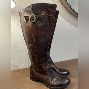 BORN Gibb brown leather tall knee high riding women’s boots with buckle size 8